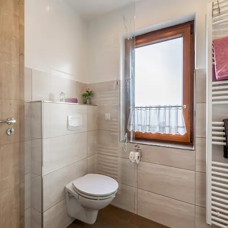 בית נופש Bezaubernde In קירכהונדם